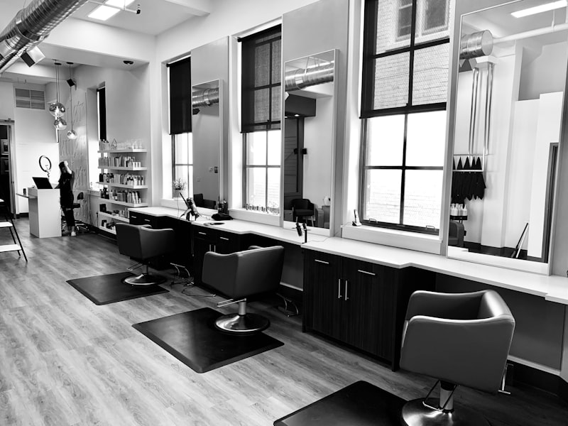 Illustrative photo of a hair salon